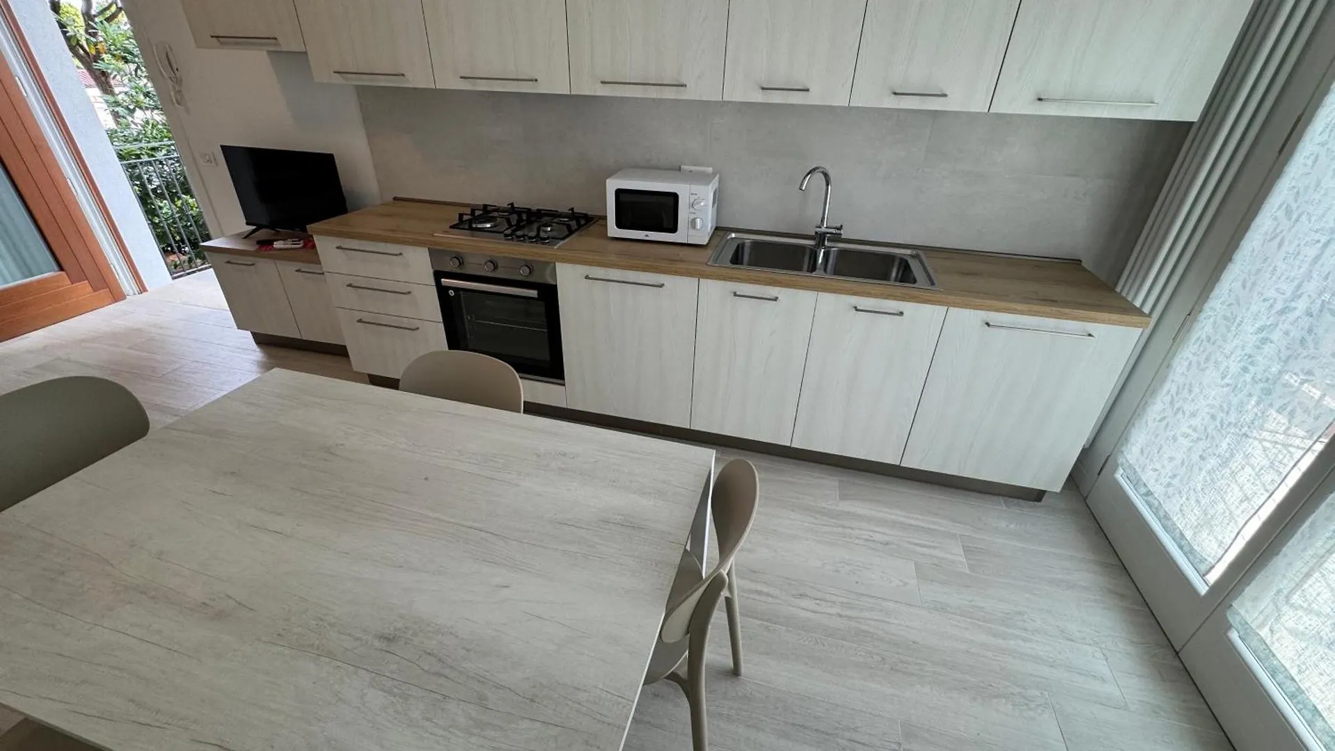 App4Rent Appartamenti Primavera - 2 Family Apartments Lido di Jesolo